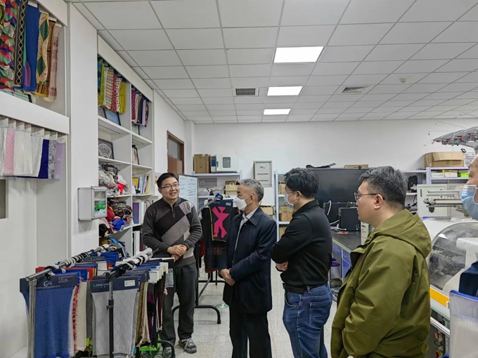 高阳县瑞春纺织与省家纺产业技术研究院赴天津工业大学考察